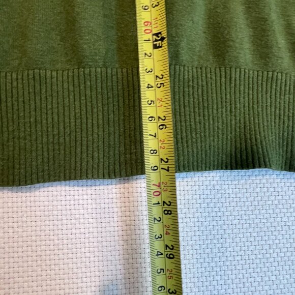 Banana Republic 1/4 Button Mock Neck Pullover Sweater Olive Green Knit Sz Large - Picture 5 of 11